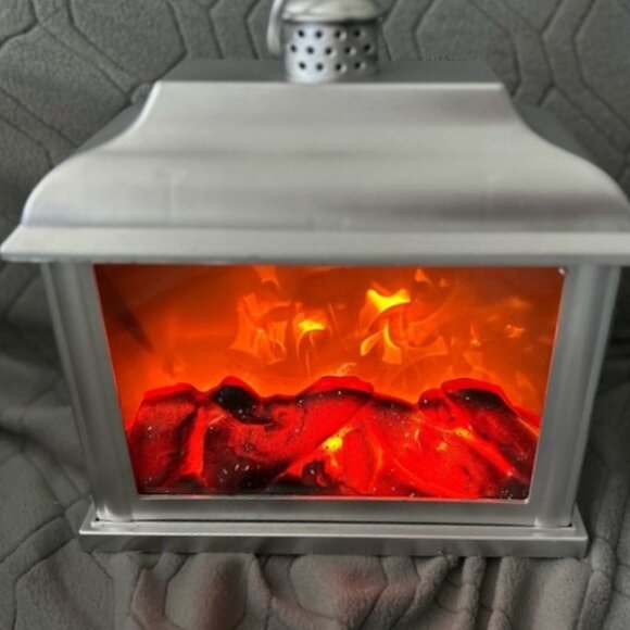 Fake Fireplace Portable Silver and Red Holiday Lantern or nightligh - battery - Picture 3 of 4